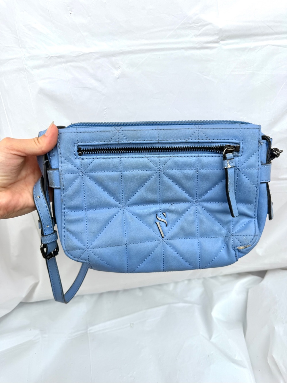 Simply Vera Vera Wang Blue Quilted Crossbody Bag Adjustable Strap Zip Purse
